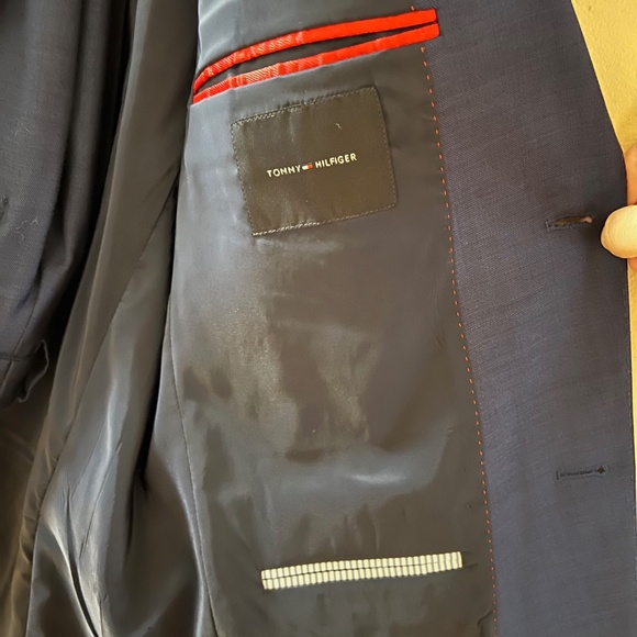 Men’s Blue Tommy Hilfiger Suit - Picture 3 of 10